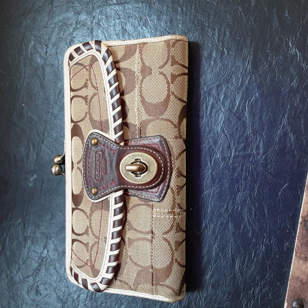 Coach wallet